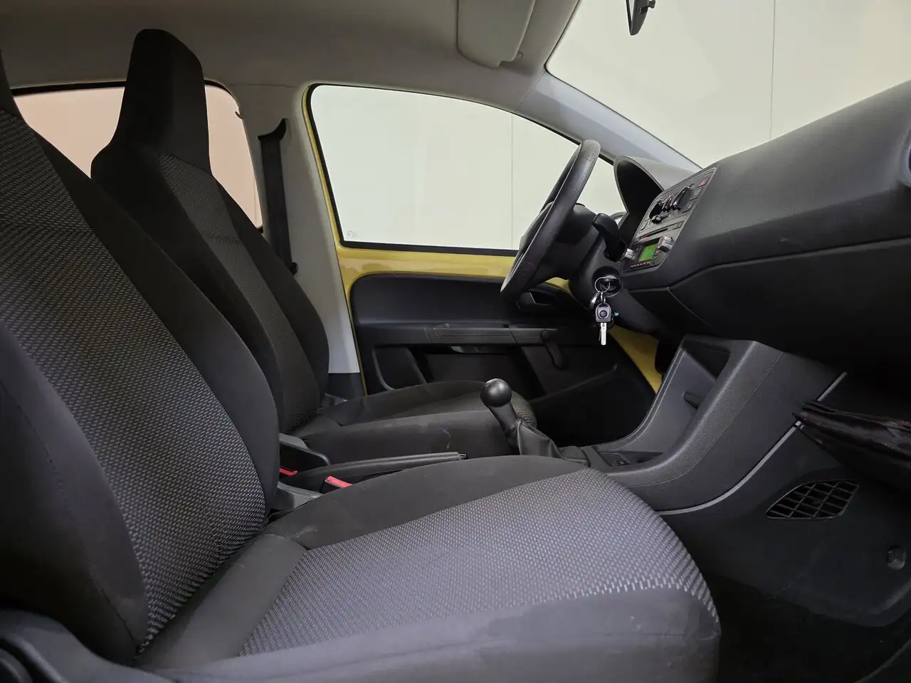 SEAT Mii - 2