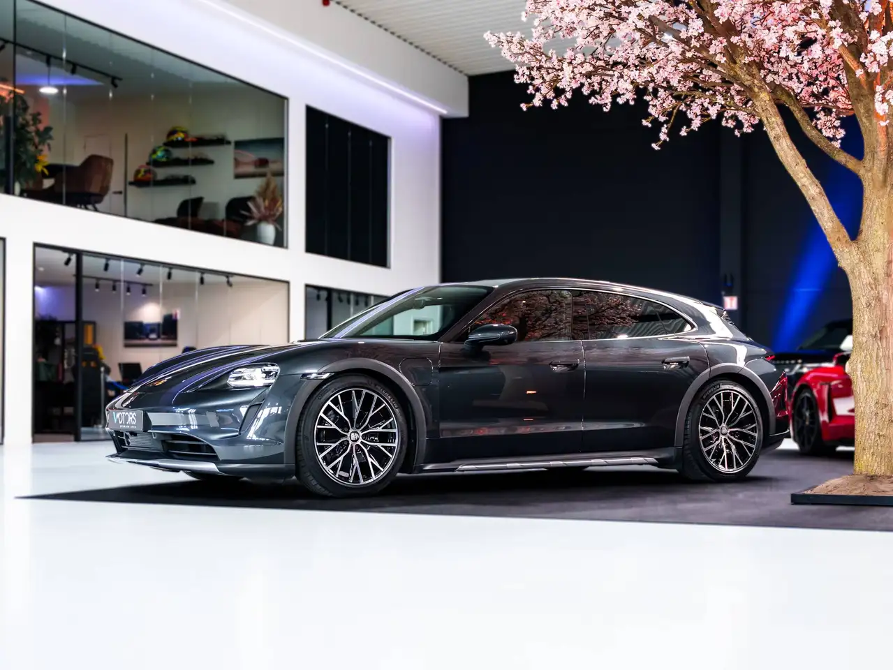 Porsche Taycan - 2