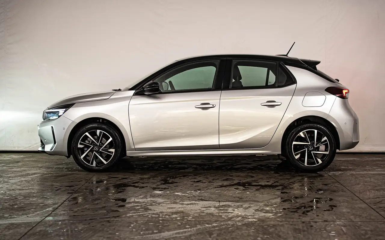 Opel Corsa - 2