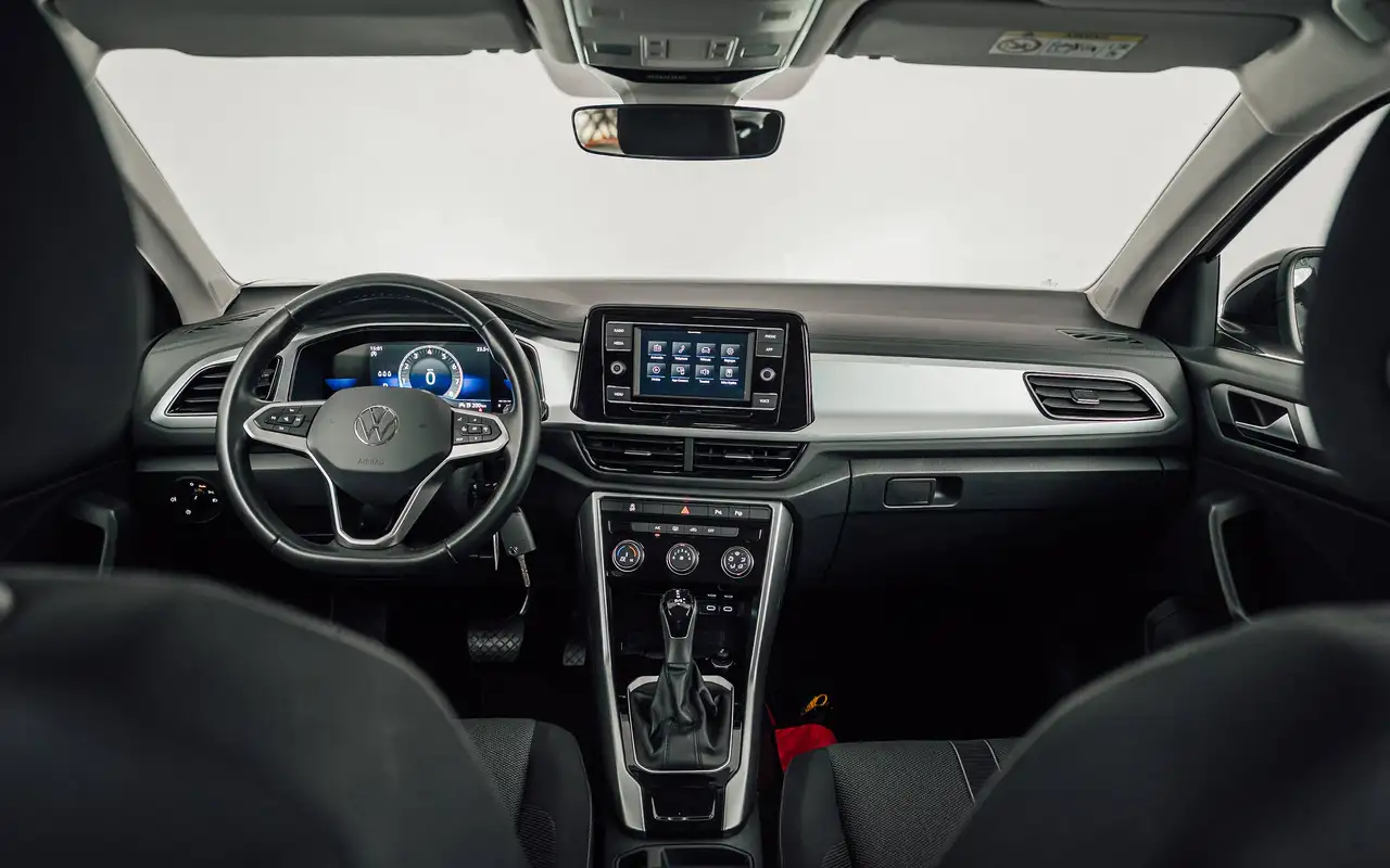 Volkswagen T-Roc - 10