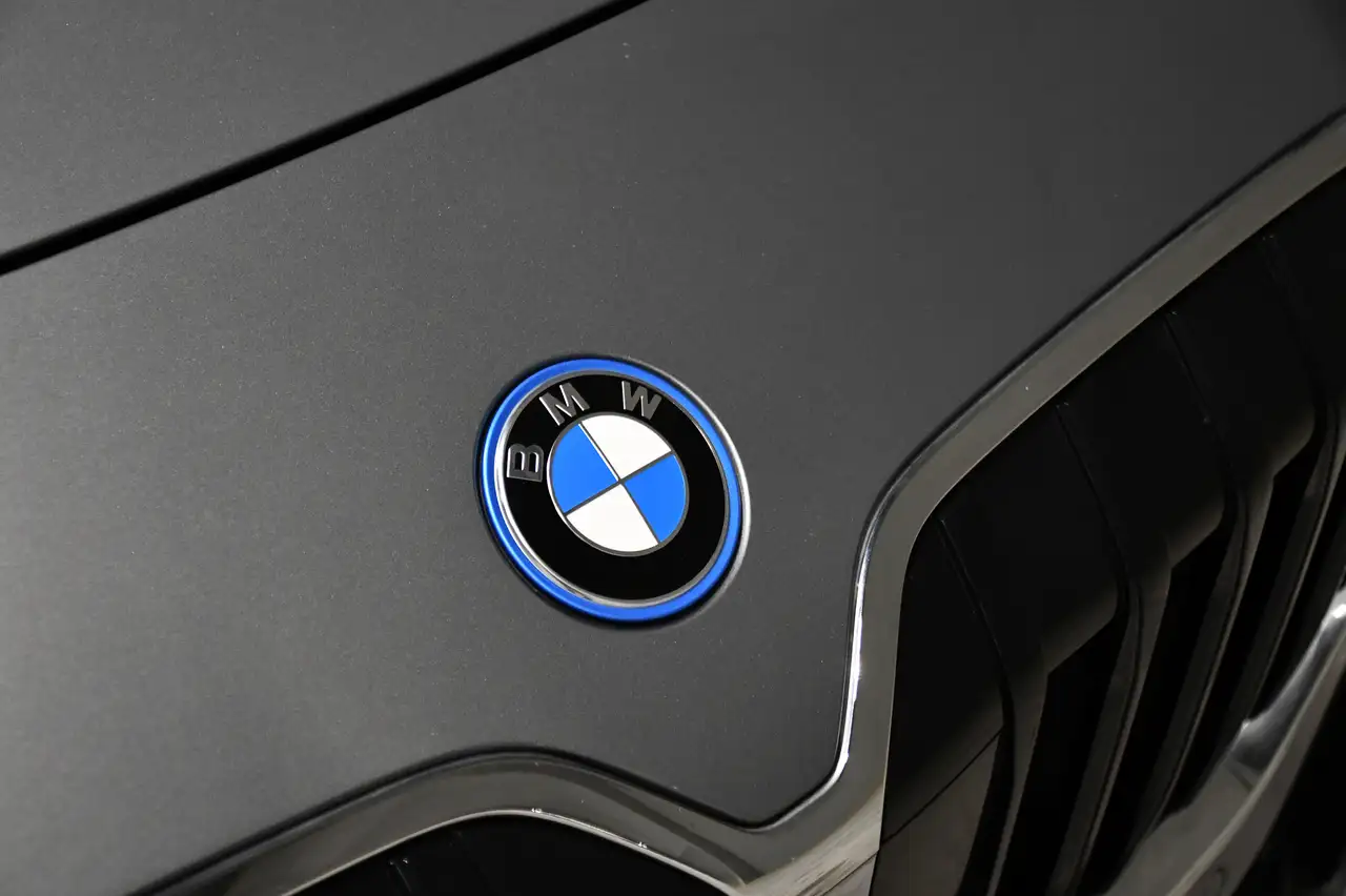 BMW 225 - 9