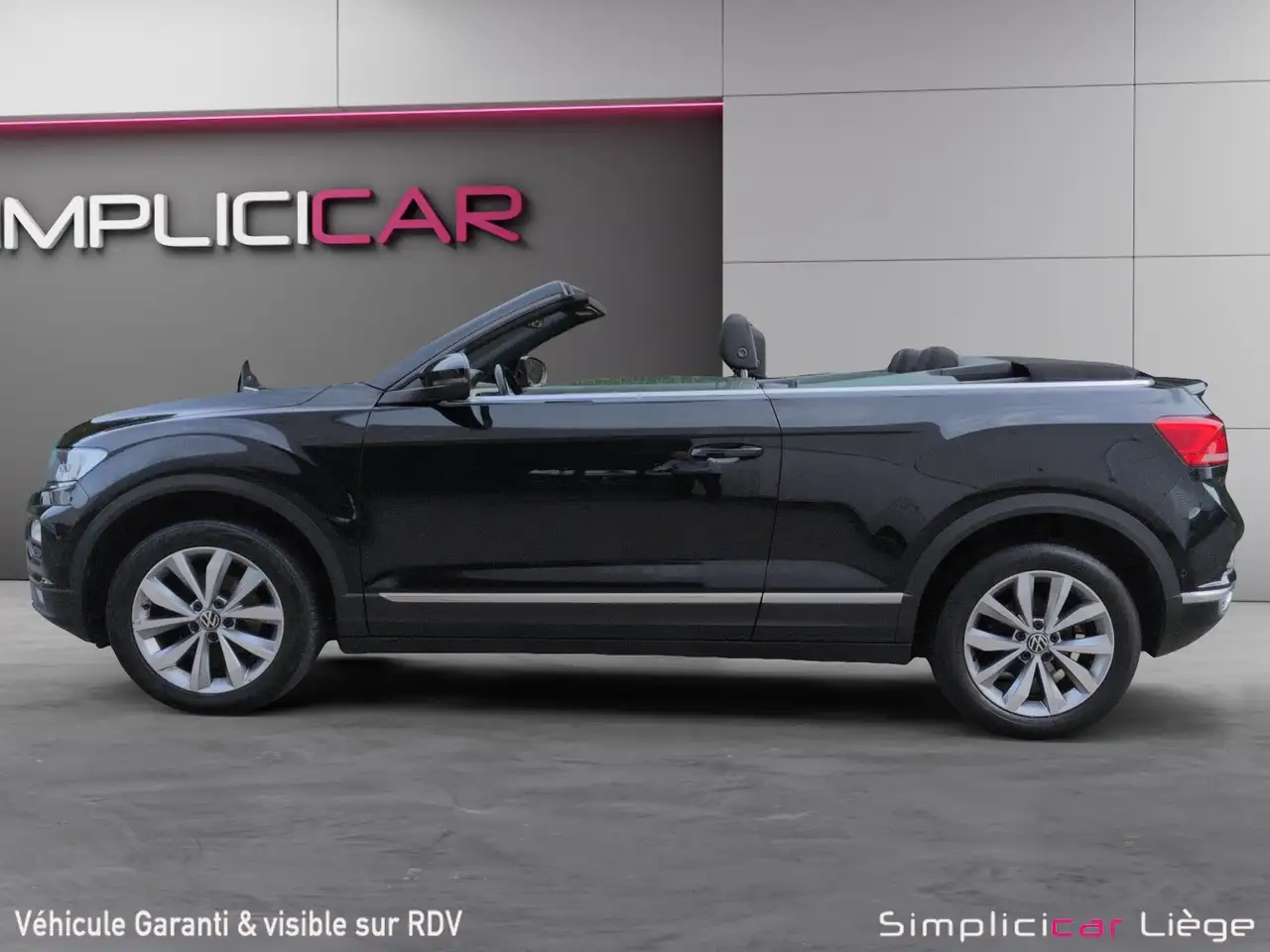 Volkswagen T-Roc - 4