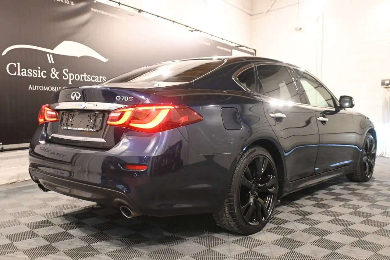 Infiniti Q70 - 6