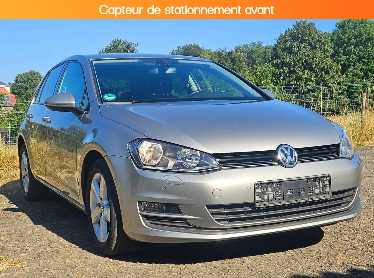 Volkswagen Golf - 8