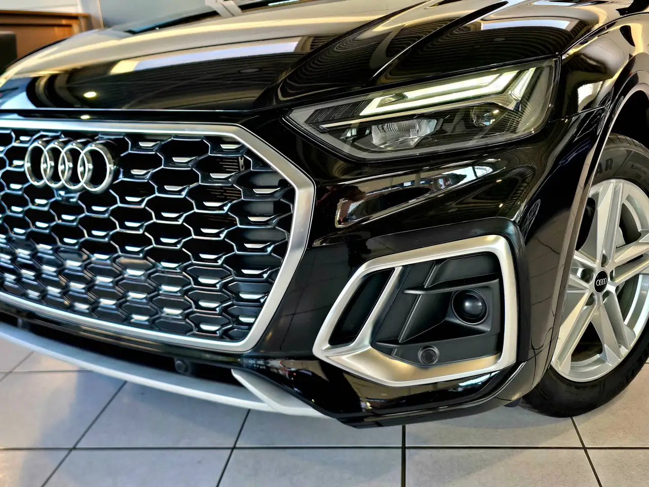 Audi Q5 - 2