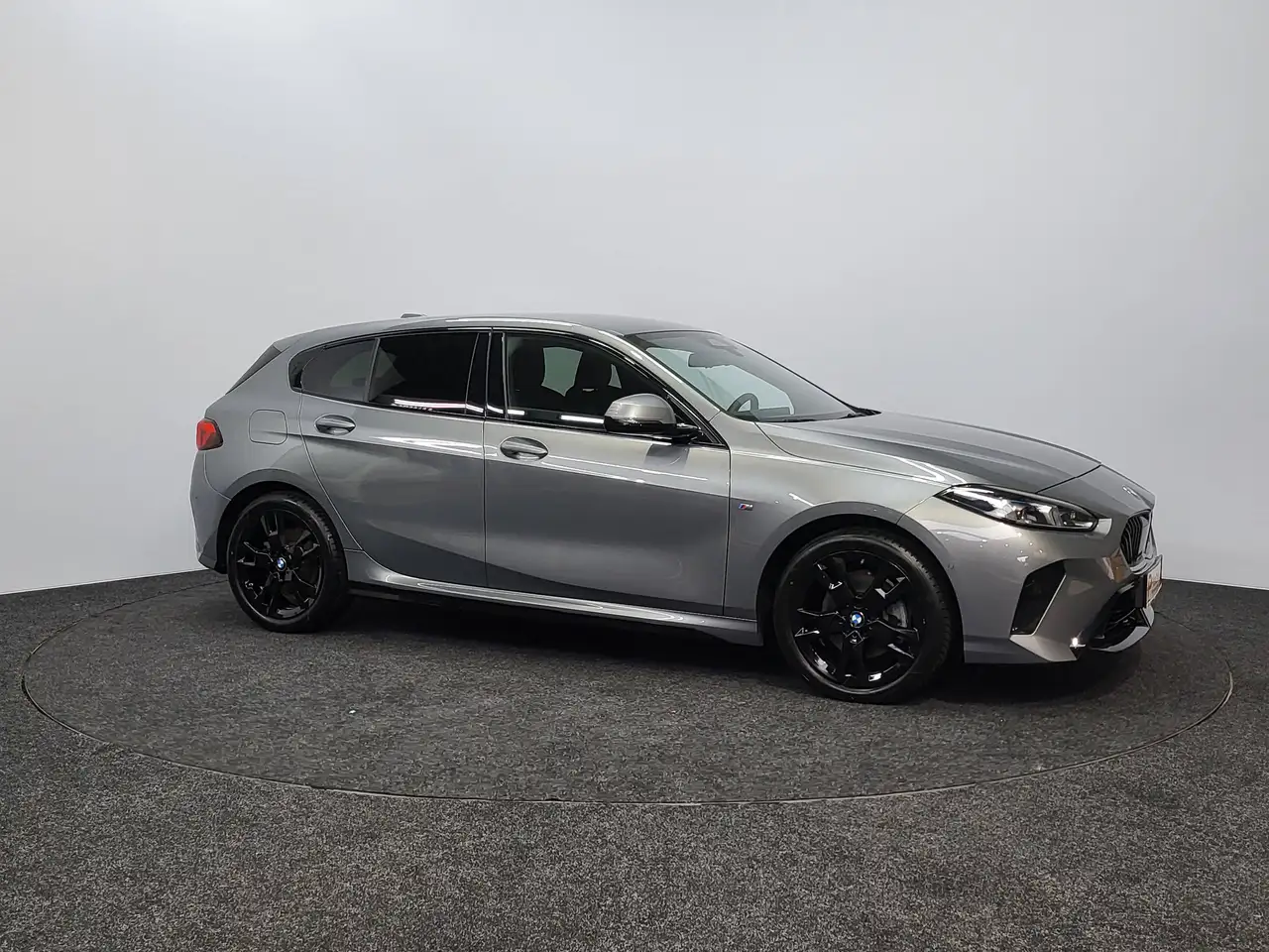 BMW 118 - 8