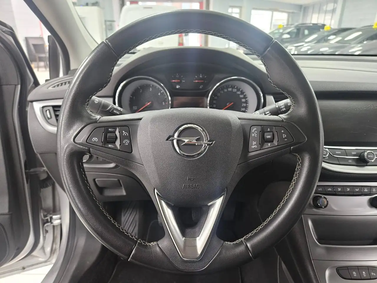 Opel Astra - 10