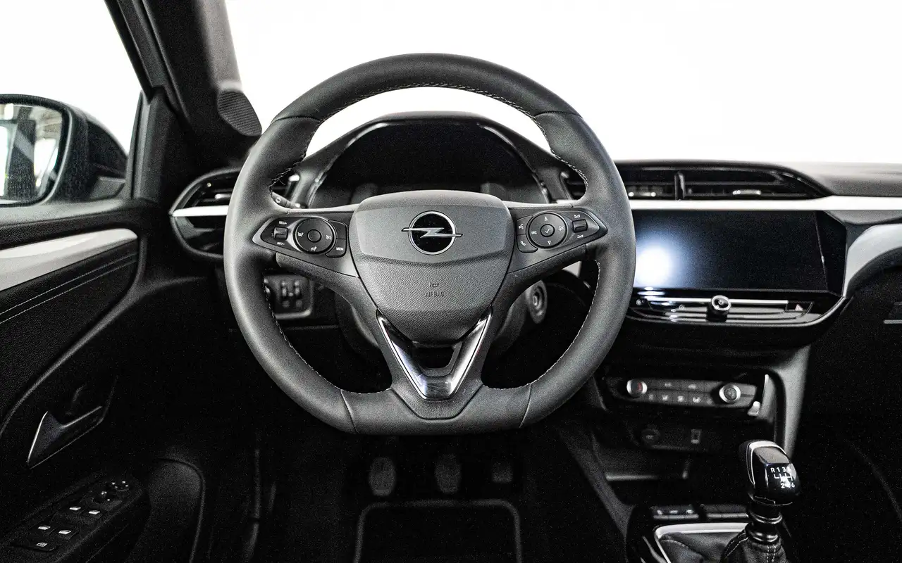 Opel Corsa - 11