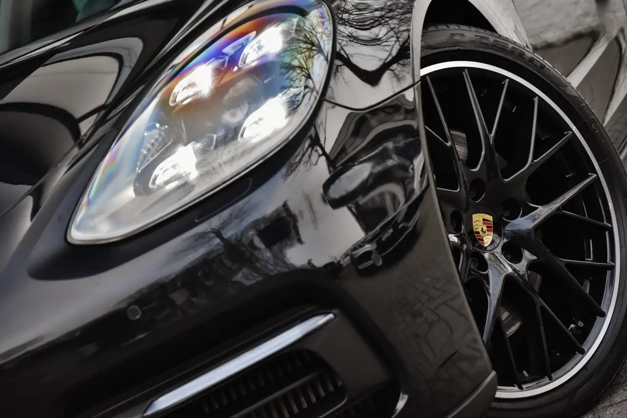 Porsche Panamera - 7