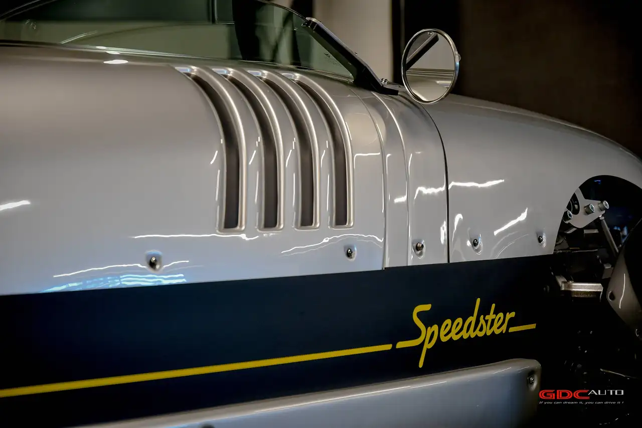 Vanderhall Venice Speedster - 4