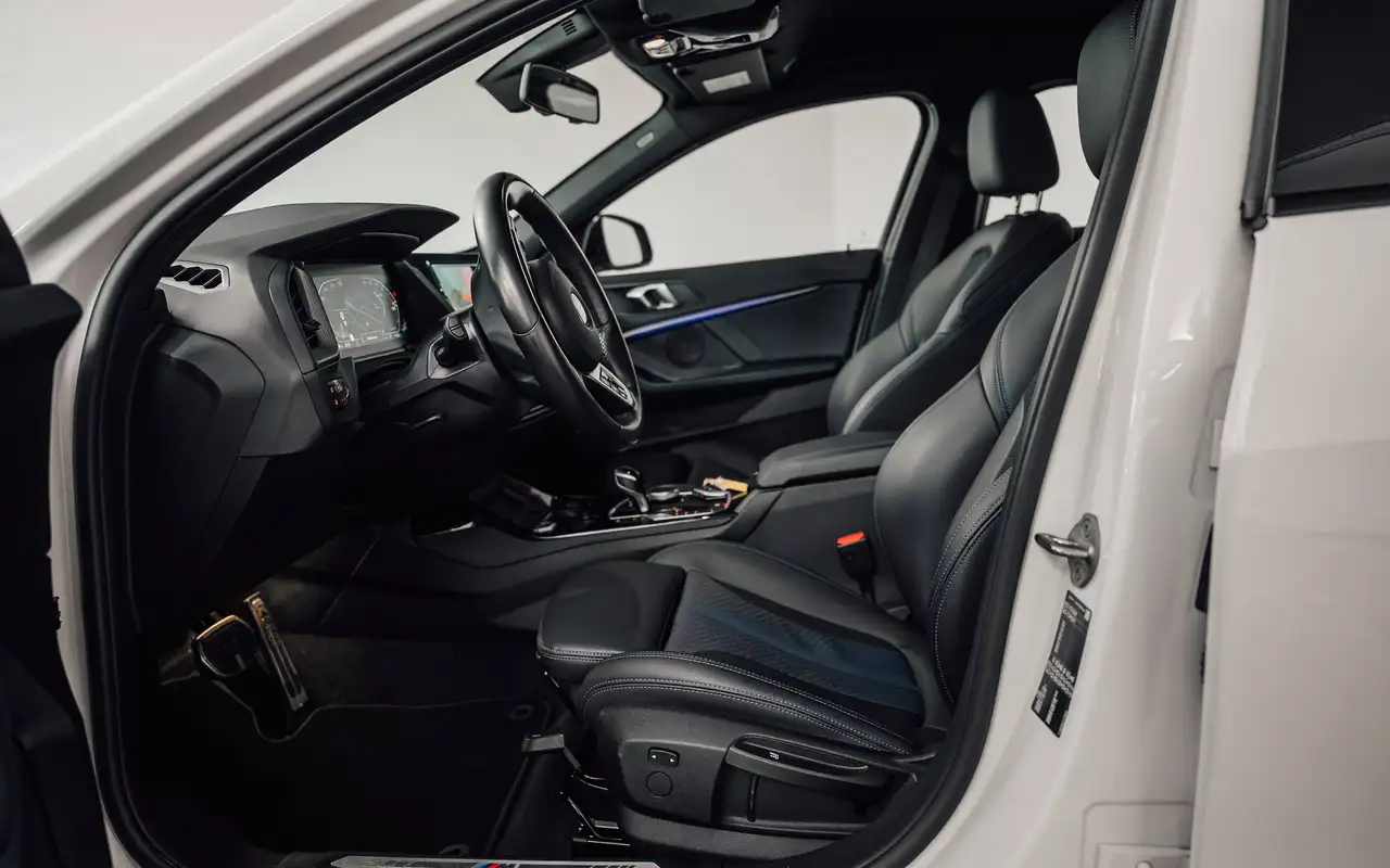 BMW 118 - 11