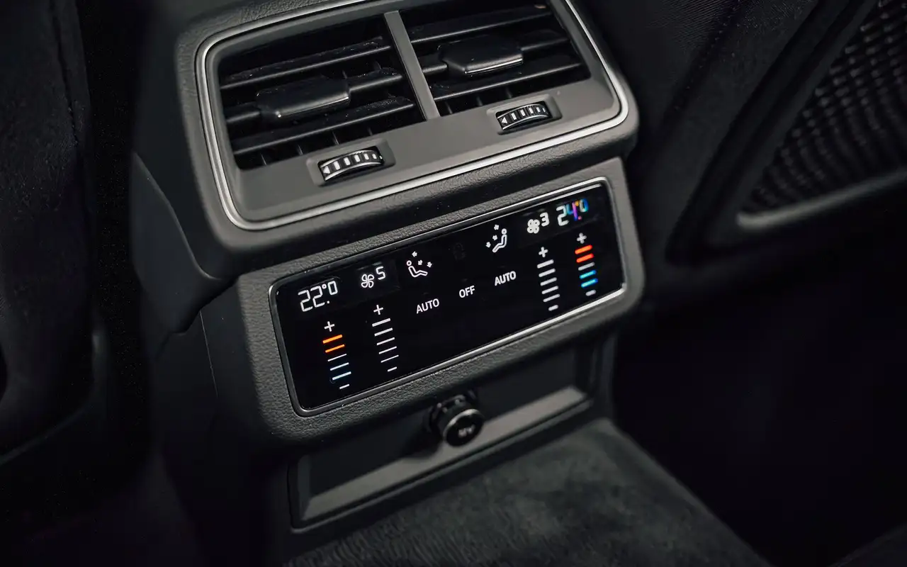 Audi A6 - 10