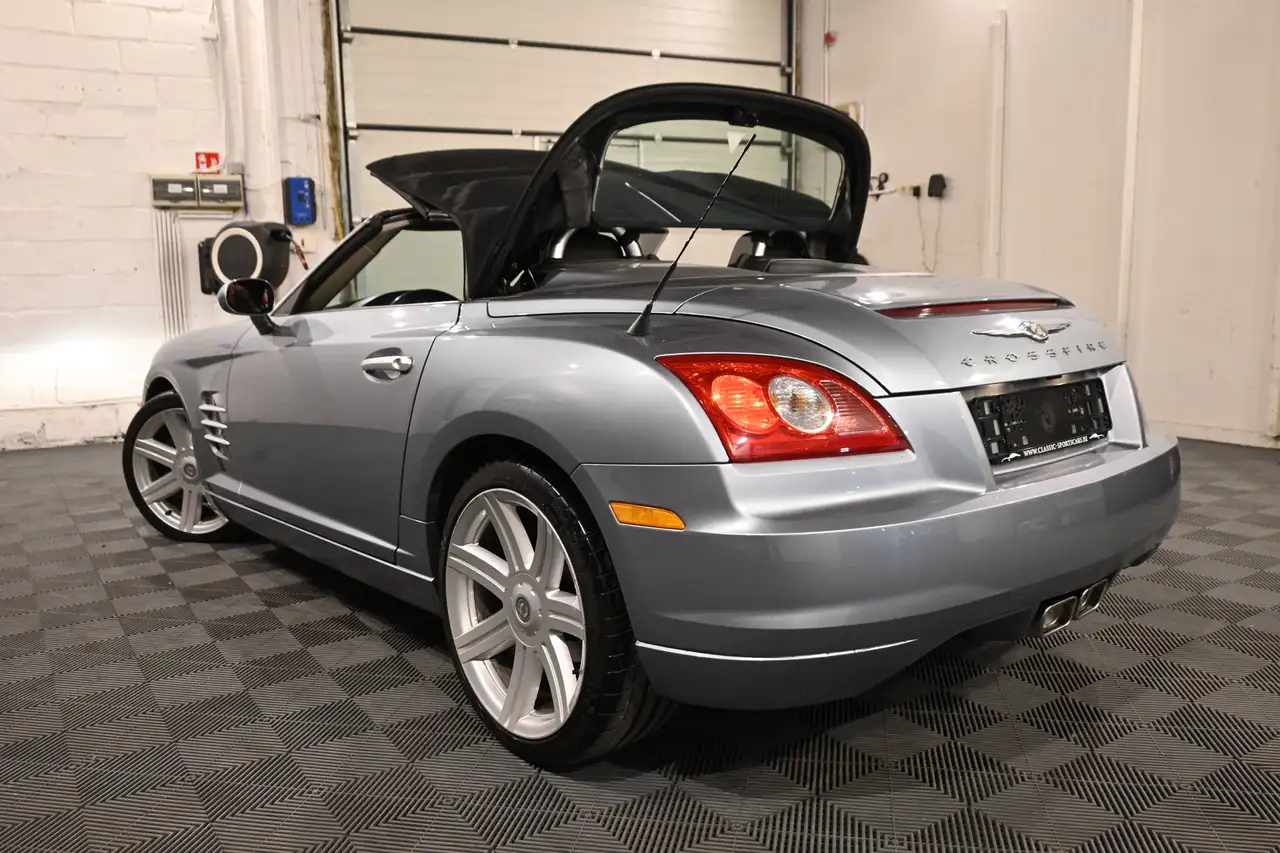 Chrysler Crossfire - 9