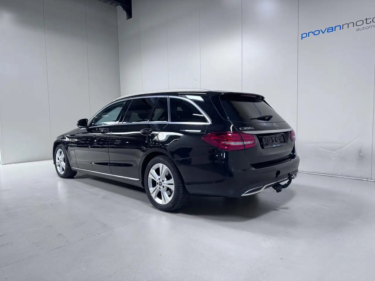 Mercedes-Benz C 300 - 6