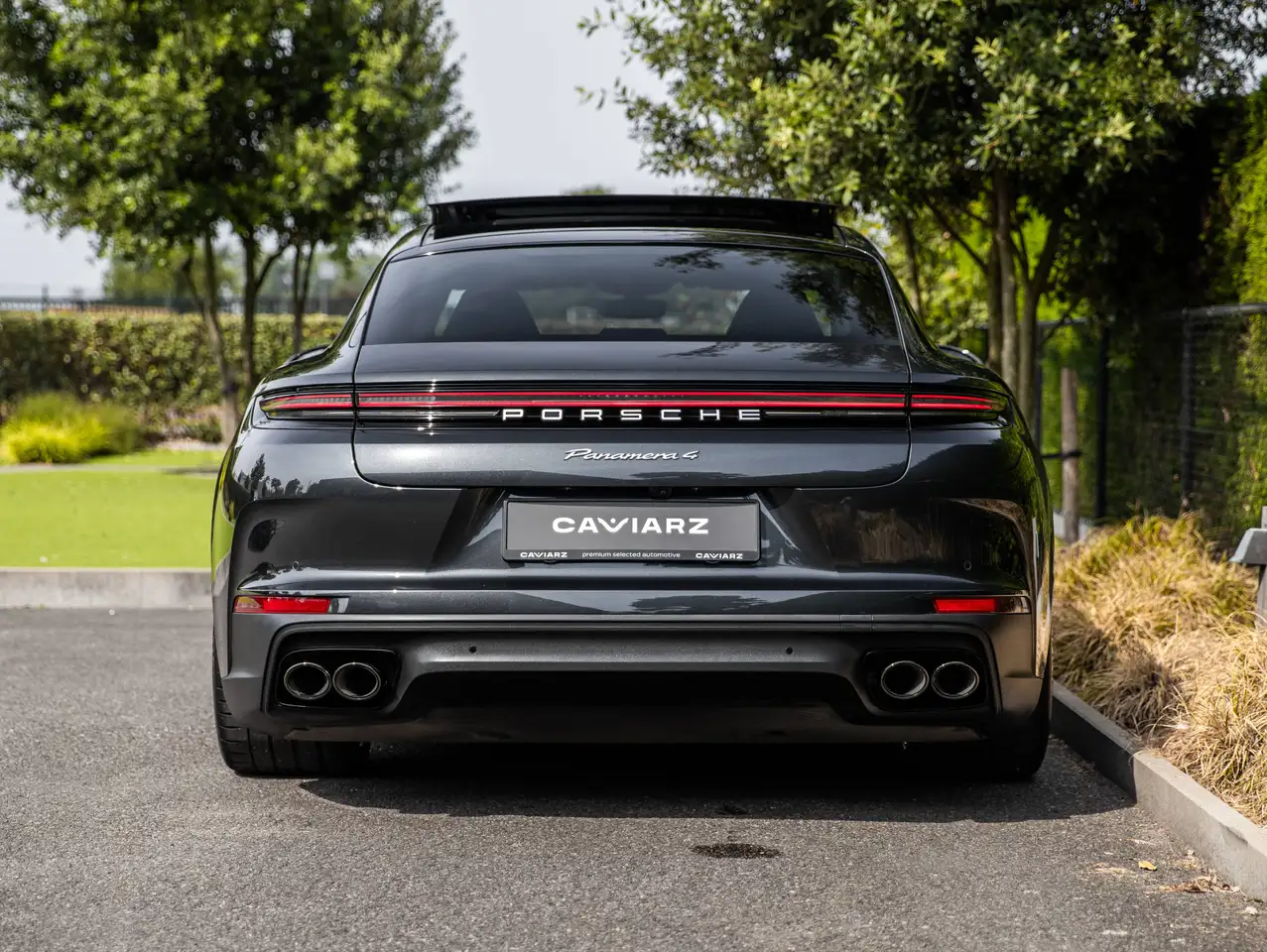 Porsche Panamera - 5