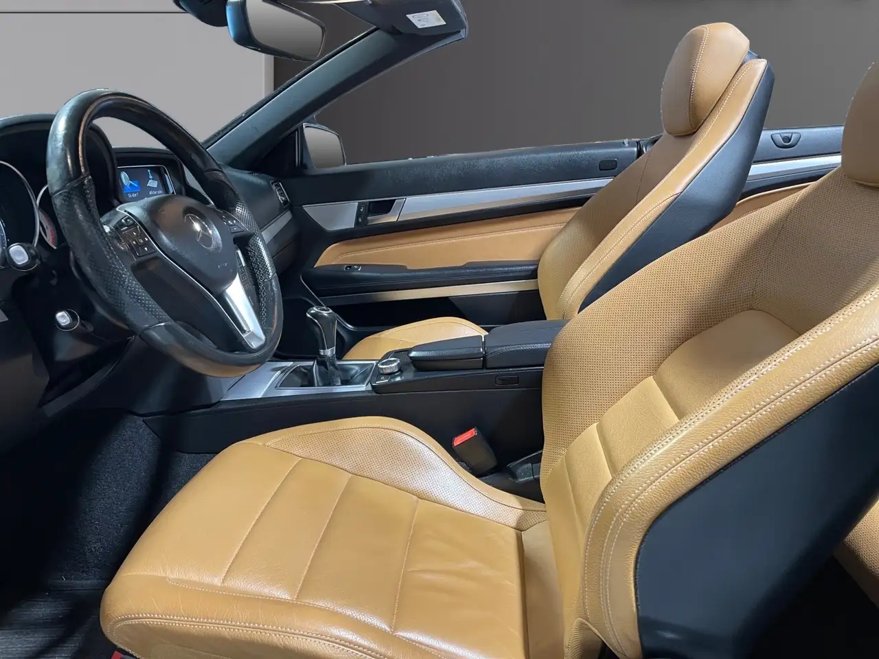 Mercedes-Benz E 220 - 11