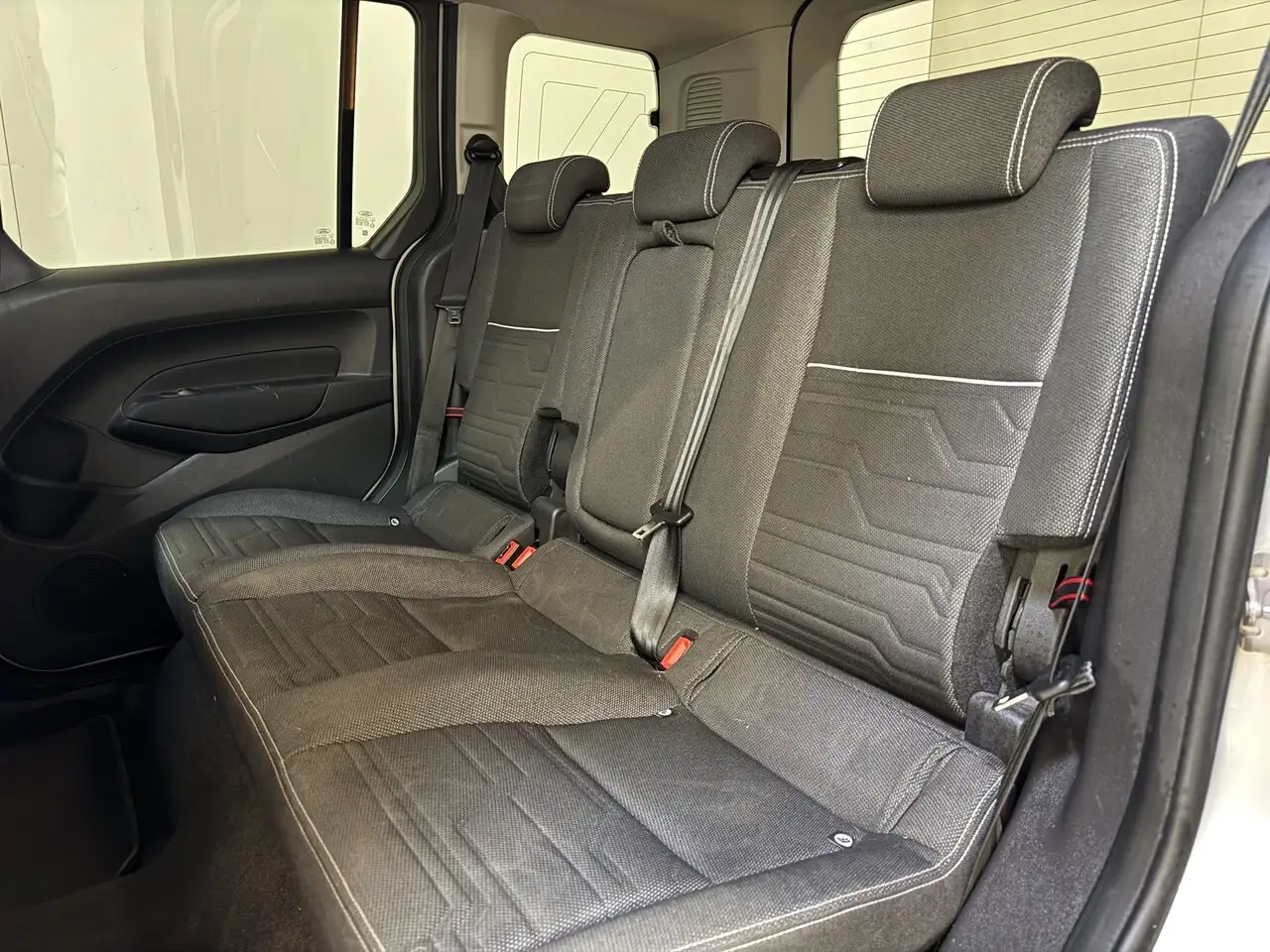 Ford Tourneo - 10