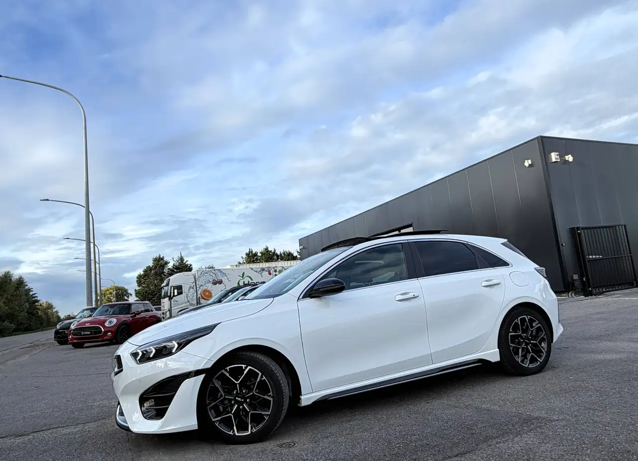 Kia Ceed / cee'd - 4