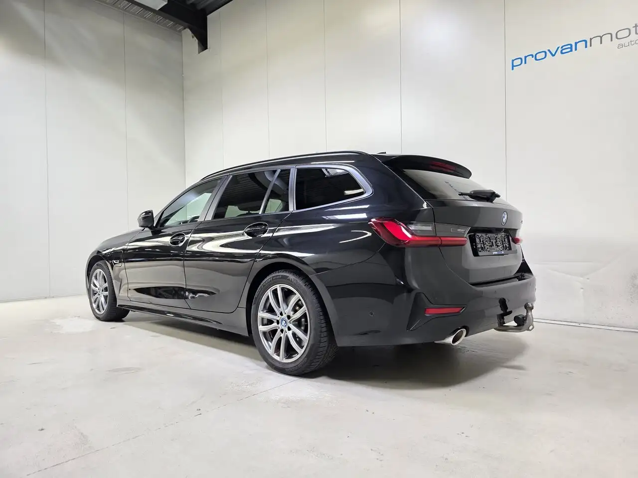 BMW 330 - 6