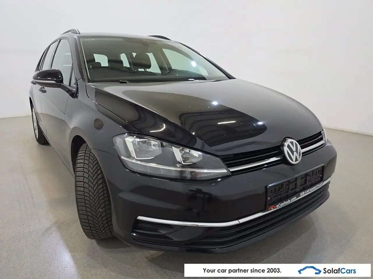 Volkswagen Golf - 3