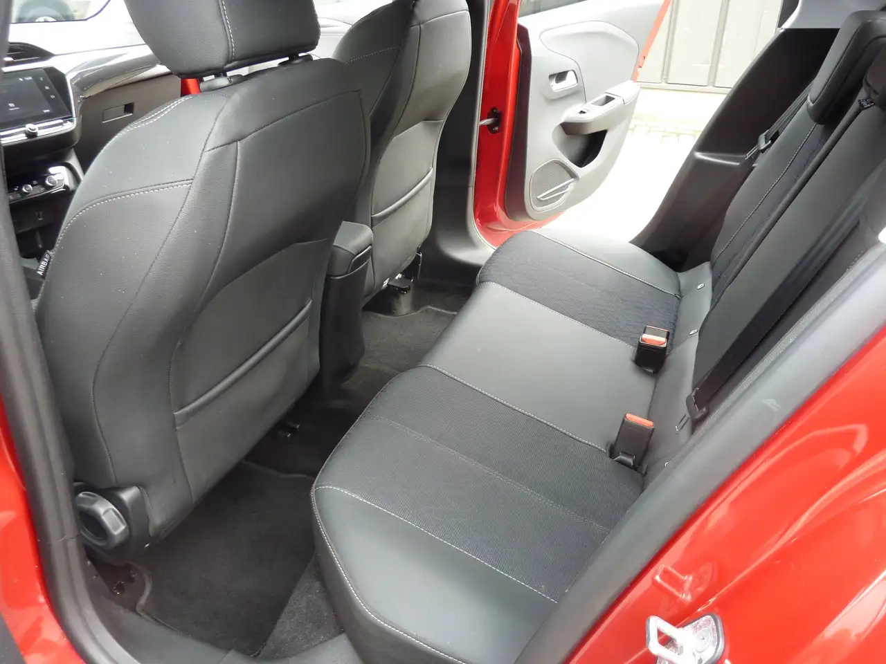 Opel Corsa - 10