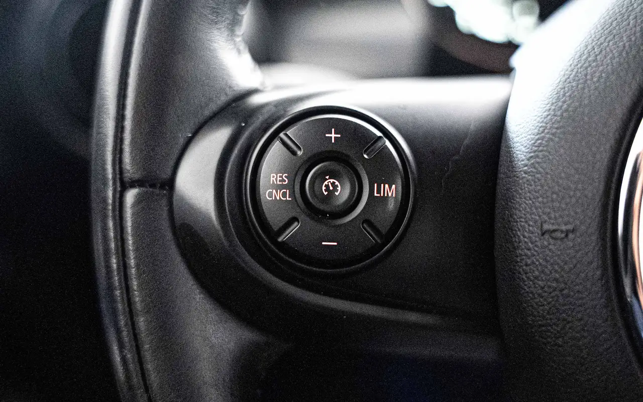 MINI Cooper - 11