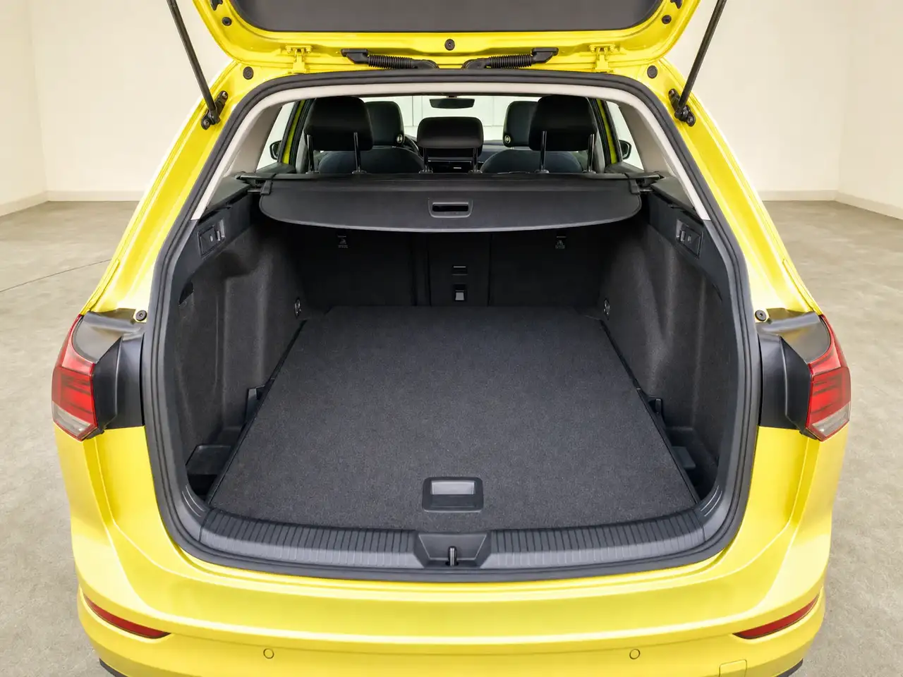 Volkswagen Golf Variant - 8