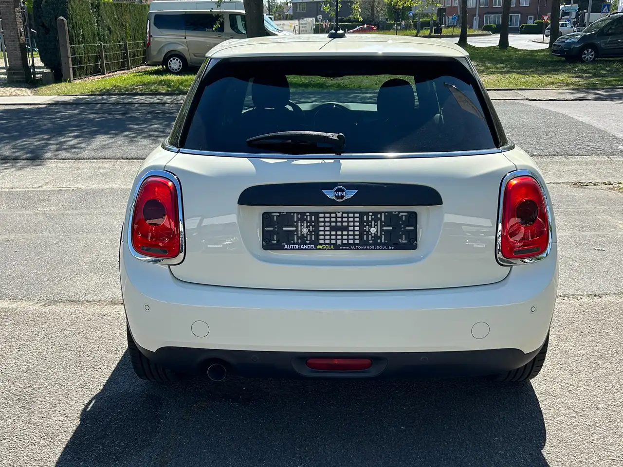 MINI One D - 5