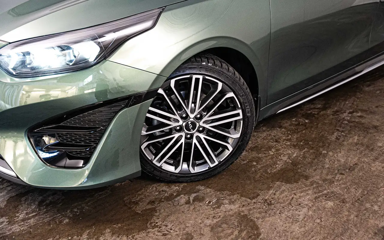 Kia ProCeed / pro_cee'd - 5