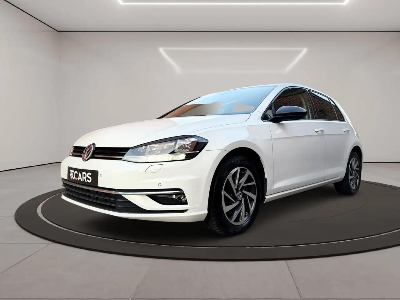 Volkswagen Golf - 5
