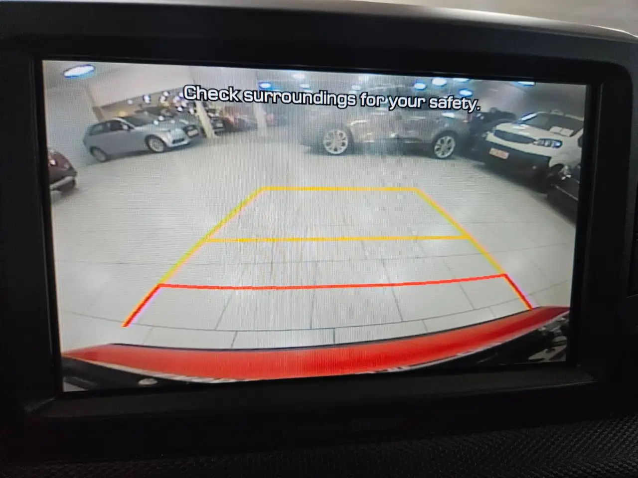 Hyundai KONA - 21