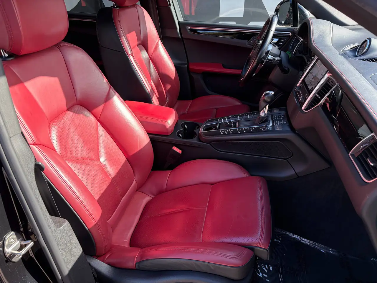 Porsche Macan - 7