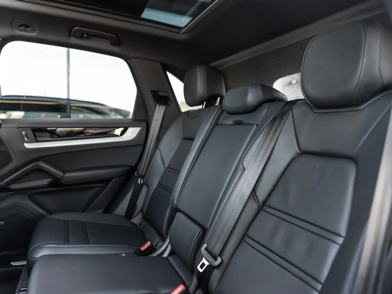 Porsche Cayenne - 9