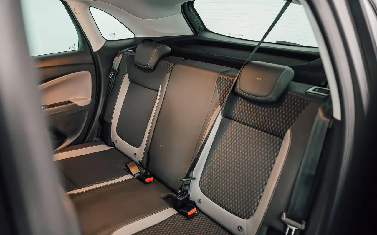 Opel Crossland X - 6