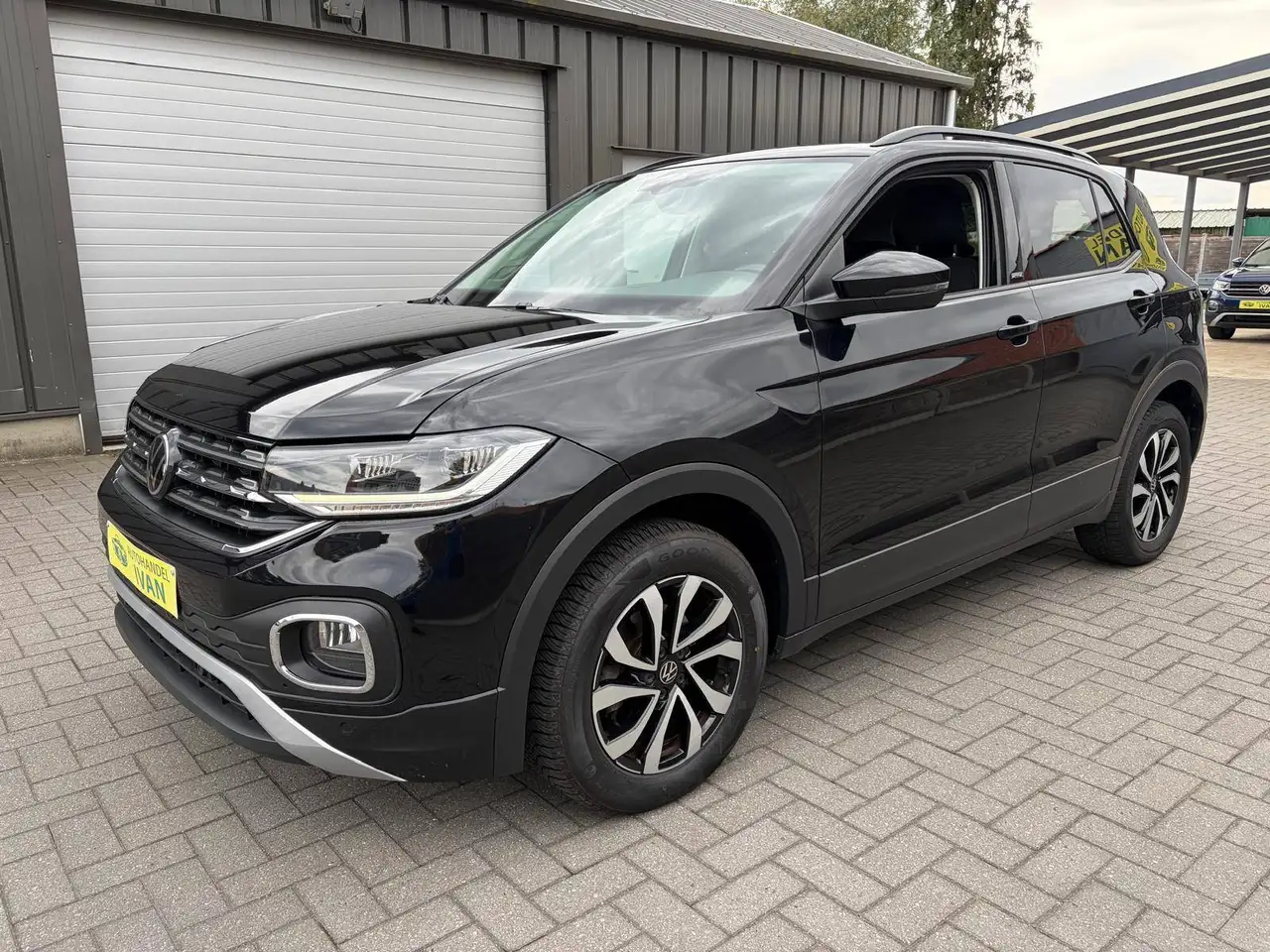 Volkswagen T-Cross - 3