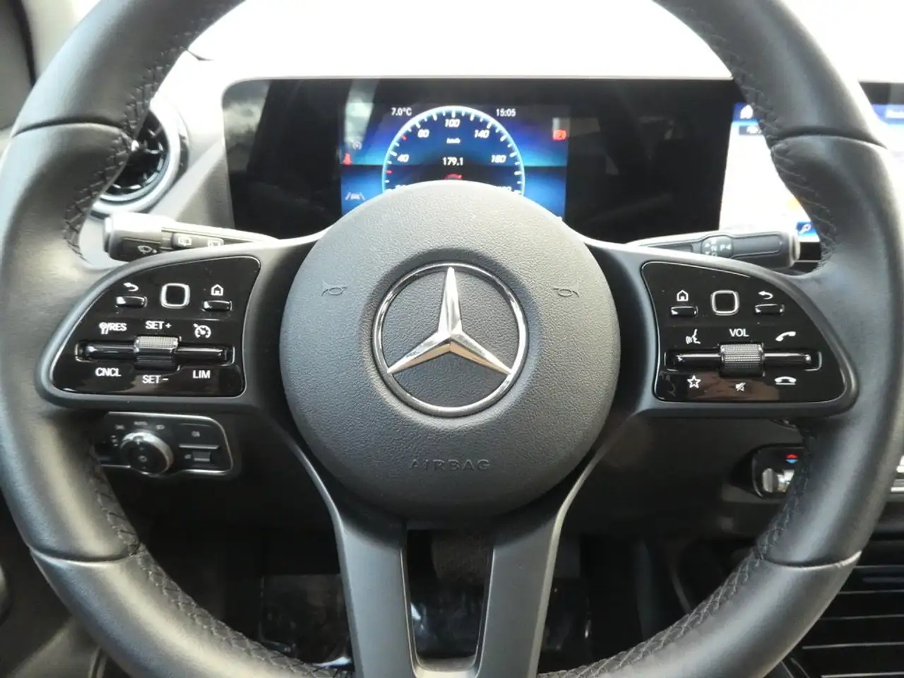 Mercedes-Benz B 180 - 8