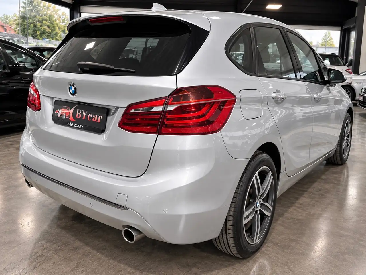 BMW 218 - 5