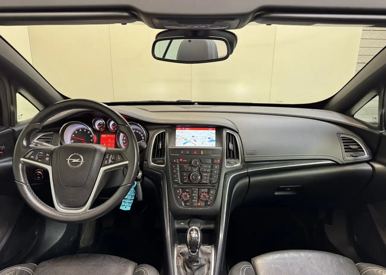 Opel Cascada - 11