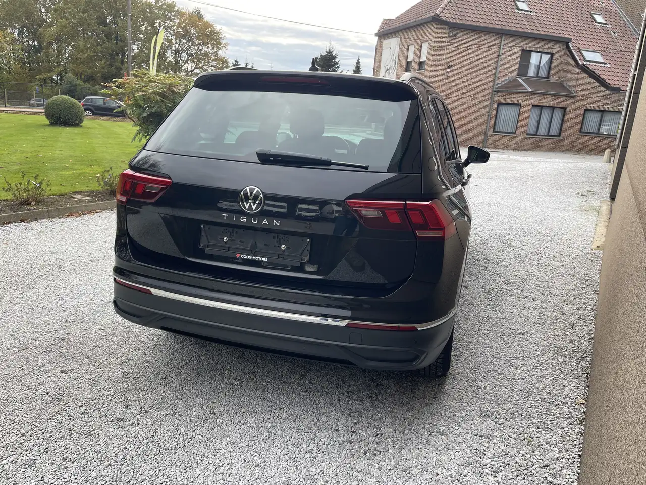 Volkswagen Tiguan - 6