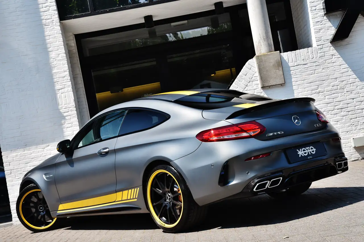 Mercedes-Benz C 63 AMG - 9