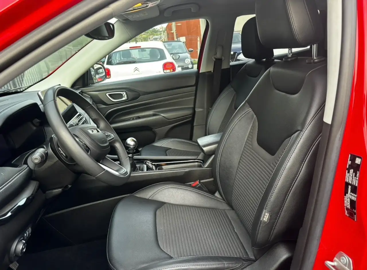Jeep Compass - 12