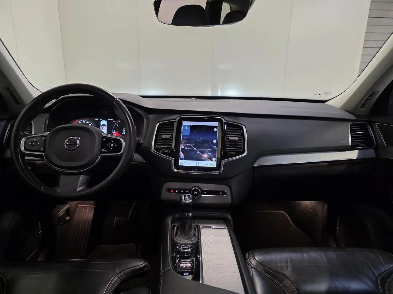 Volvo XC90 - 12