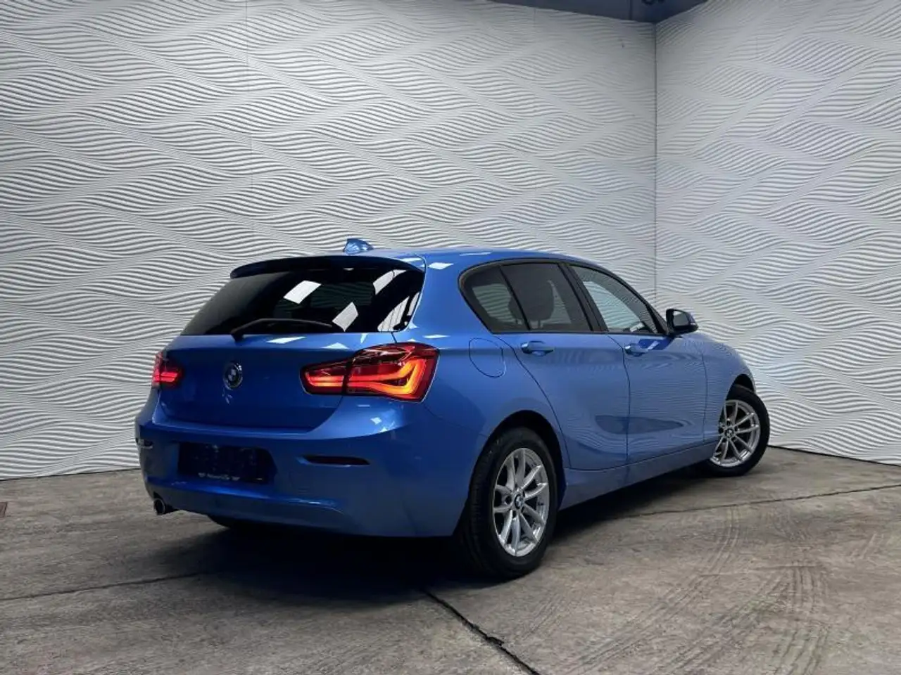 BMW 118 - 12