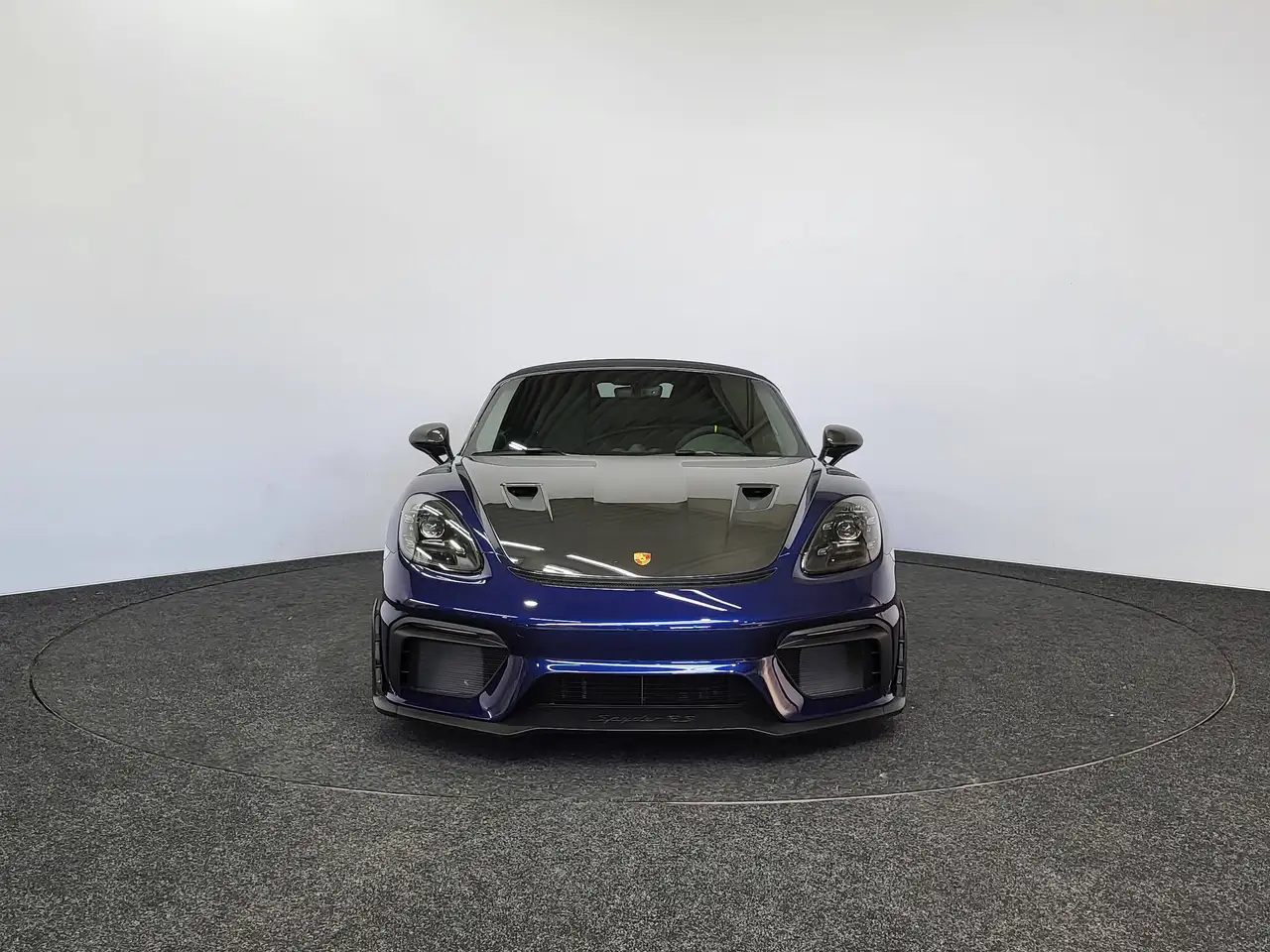 Porsche 718 Spyder - 2