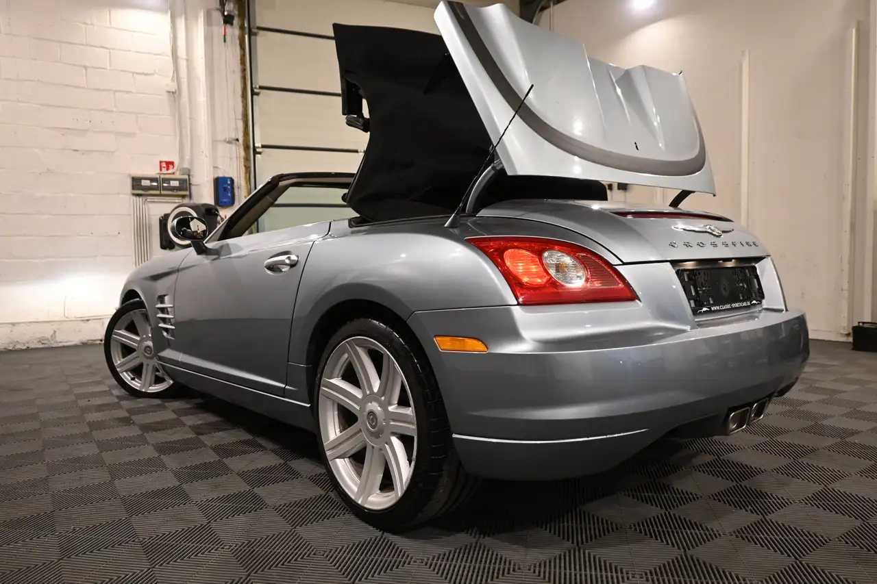 Chrysler Crossfire - 10