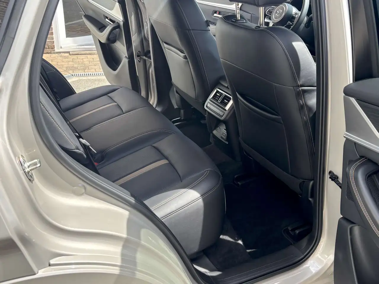 Mazda CX-60 - 8