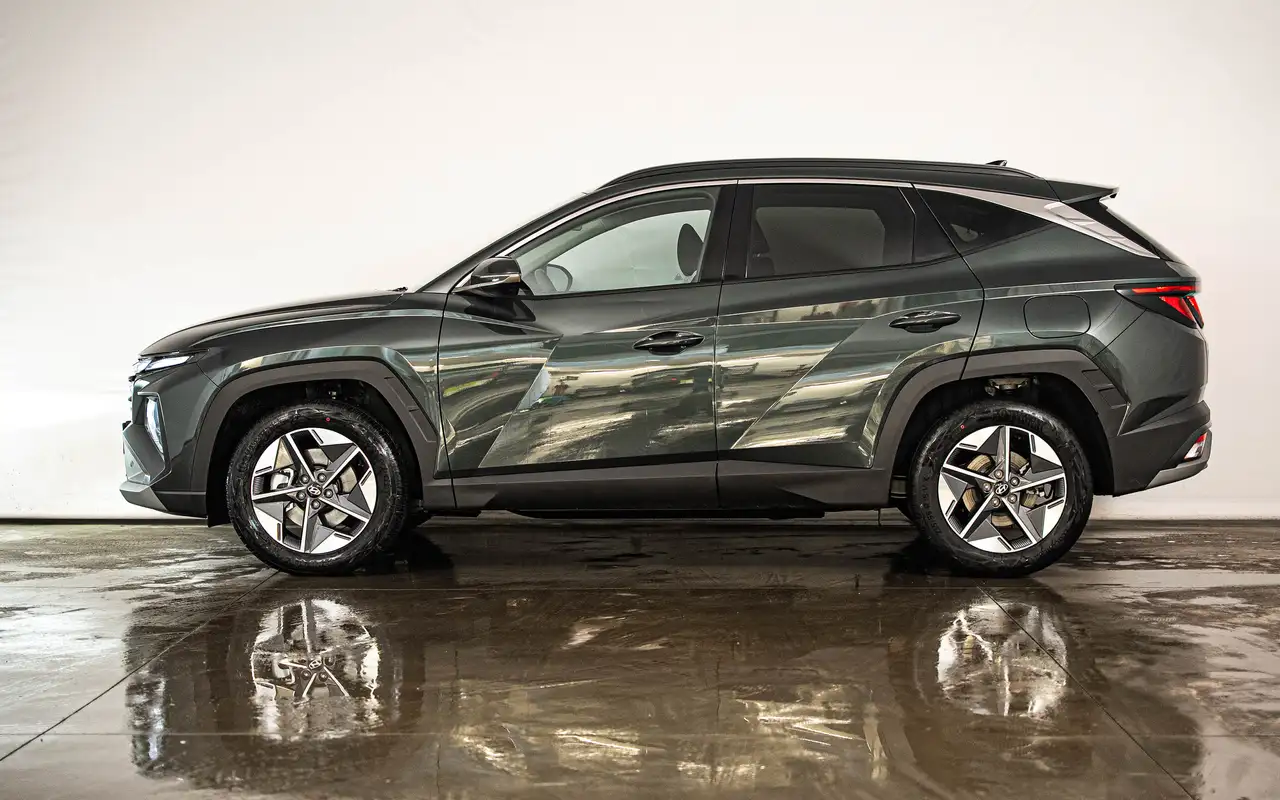 Hyundai TUCSON - 2