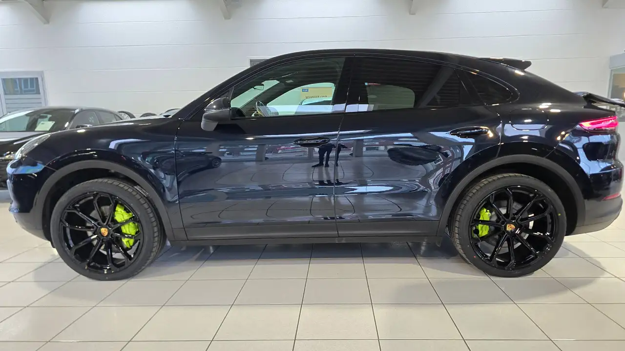 Porsche Cayenne - 3