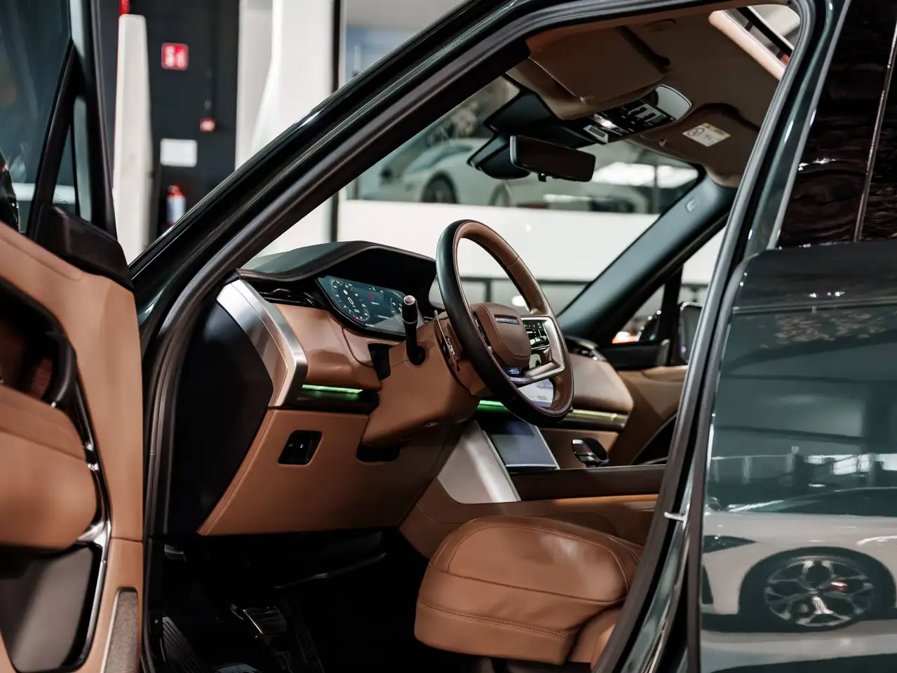 Land Rover Range Rover - 10