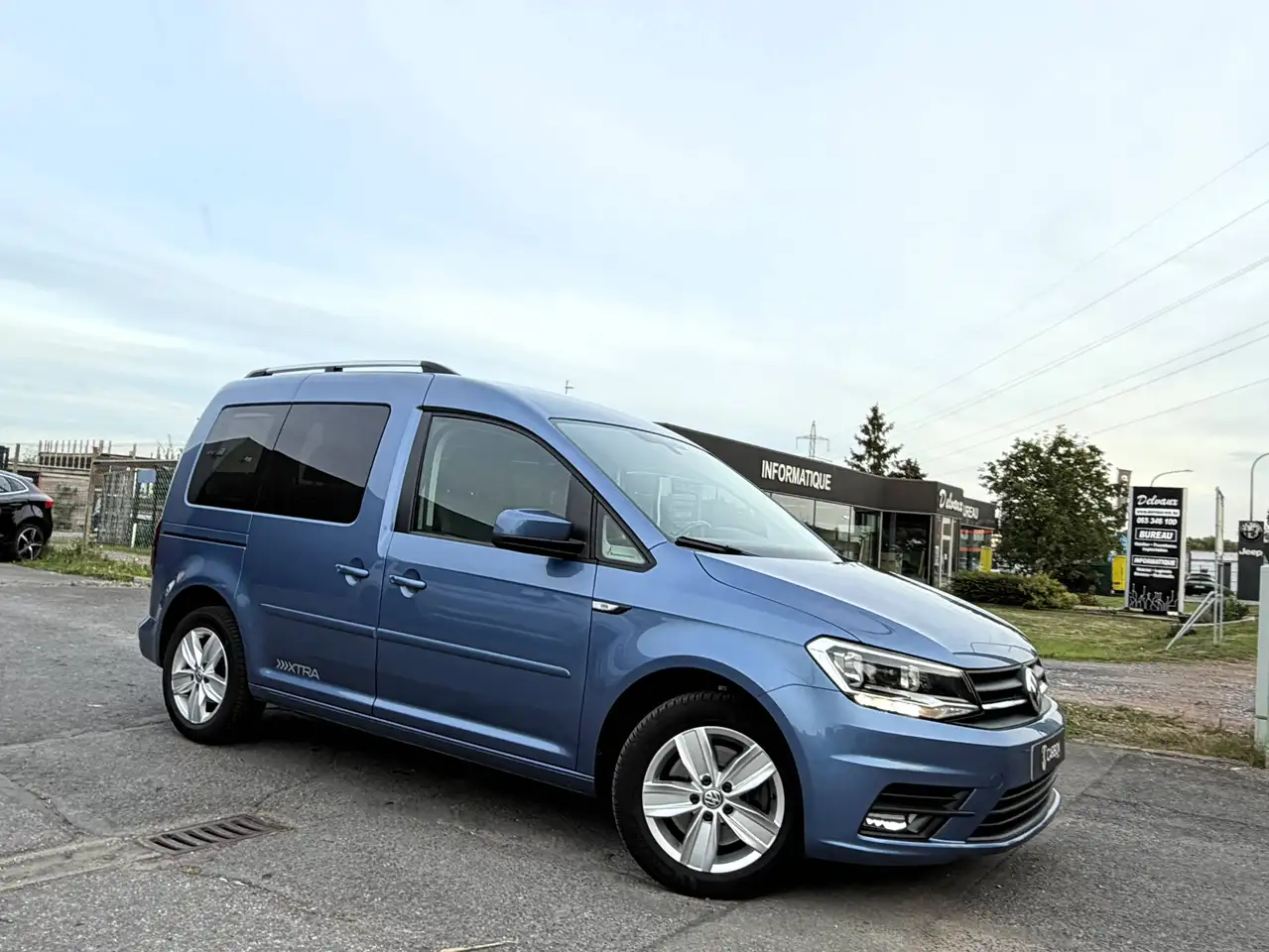 Volkswagen Caddy - 11